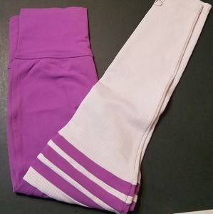 Bombshell sportswear Purple leggings